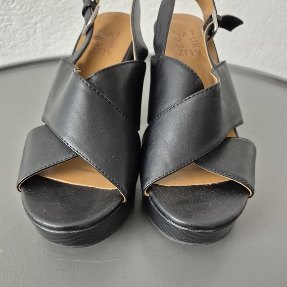 Naturalizer Nylah Platform Dress Sandals - Picture 5 of 8